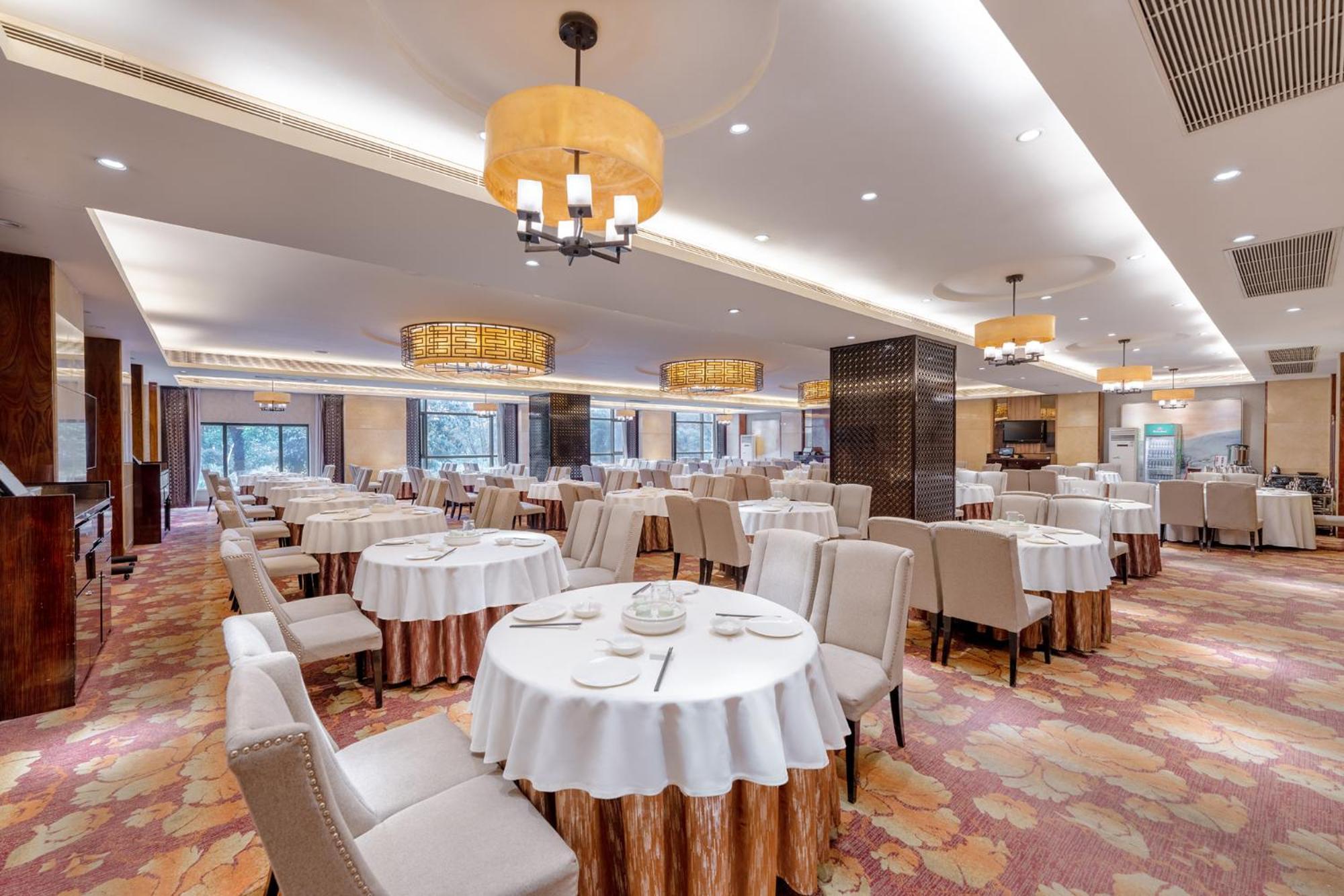 Sheraton Zhongshan Hotel Eksteriør billede
